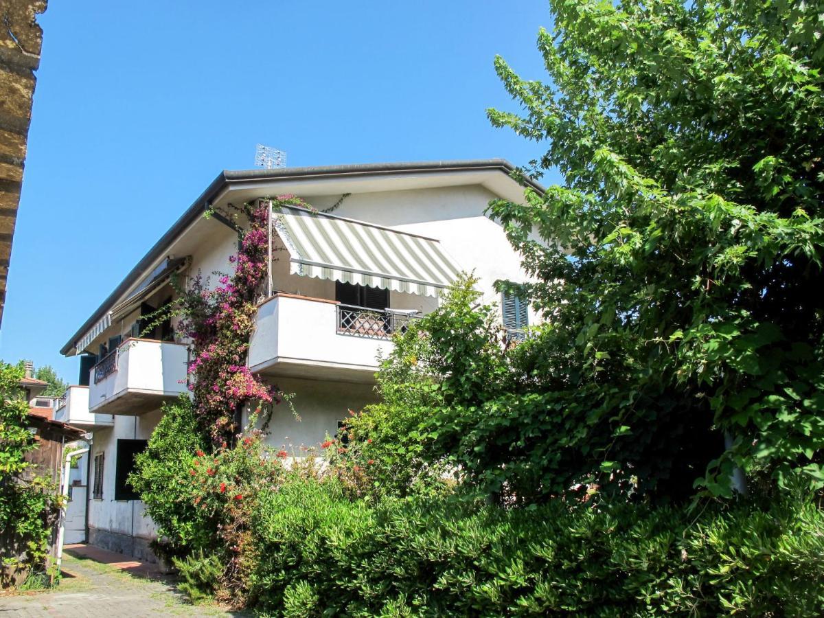 Apartment Ilaria By Interhome Marina di Massa Eksteriør bilde